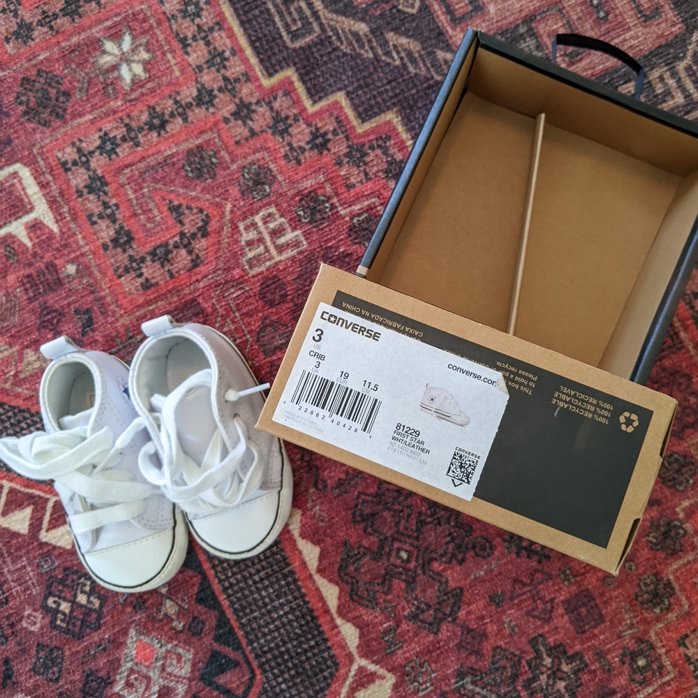 Converse baby shoes size 3